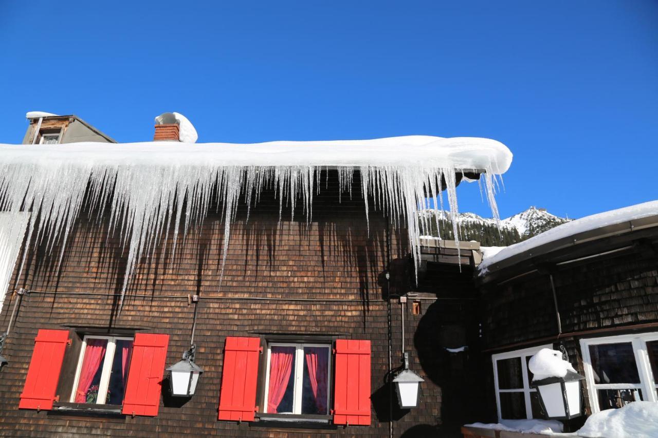 Gasthof Auerhahn Lech Buitenkant foto